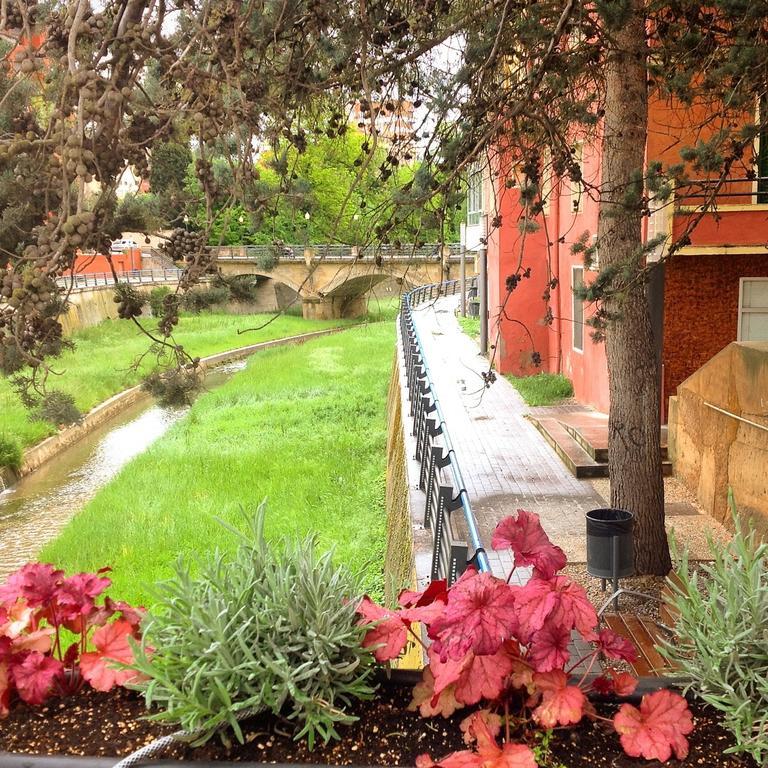 Pirineos Gasthof Barbastro